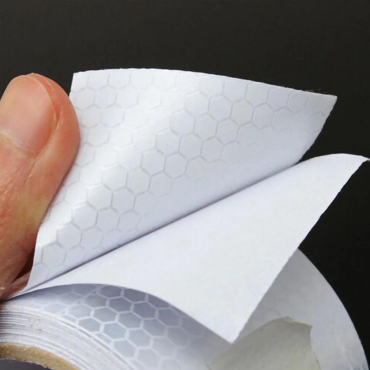 Vardaan Reflecterende Tape - Bakfiets - Fiets - Auto - Fluoriserend Geel Reflectie Plakband Op Rol - 3 Meter X 5 Cm Breed - Afbeelding 4