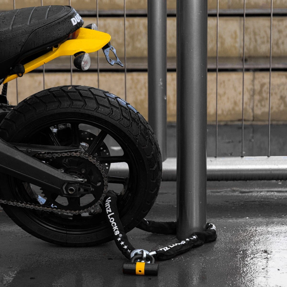 VINZ Trivor ART 4 Kettingslot - 120 Cm Motorslot Van Gehard Staal Met Ring / Scooterslot Met Hangslot / Schijfremslot - Afbeelding 4