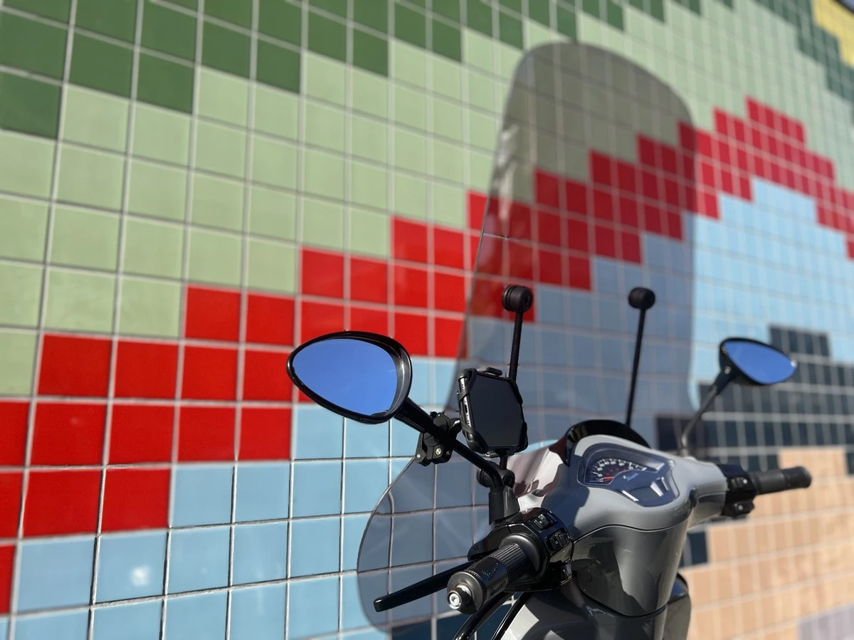 MANOS LIBRES - MODEL E PRO | TELEFOONHOUDER SCOOTER, MOTOR | SPIEGEL | UNIVERSEEL | ZWART | PIAGGIO | VESPA | ZIP - Afbeelding 15