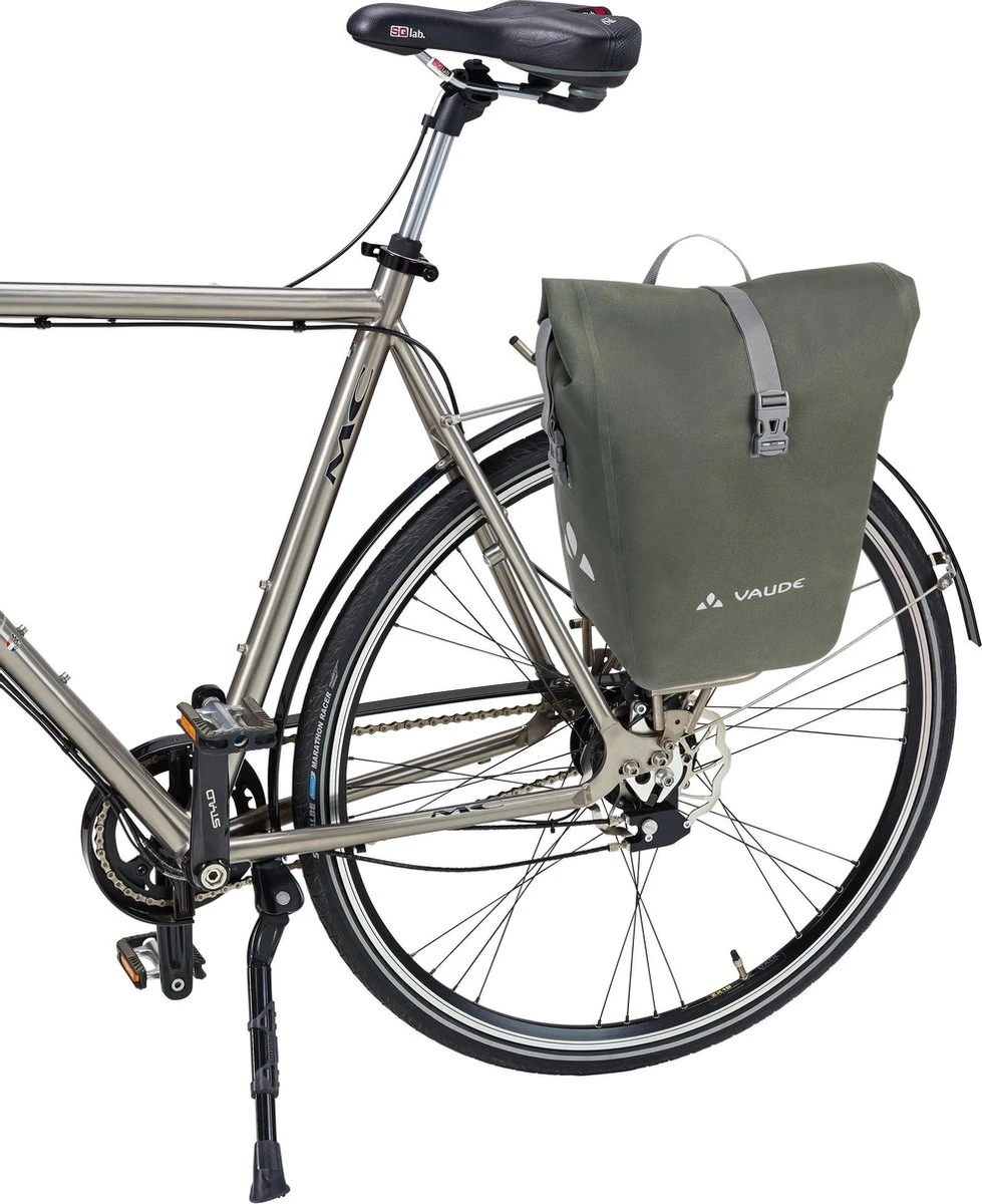 VAUDE Aqua Back Deluxe Single Fietstas - 24 L - Phantom Black - Waterdichte Rolsluiting - Afbeelding 4
